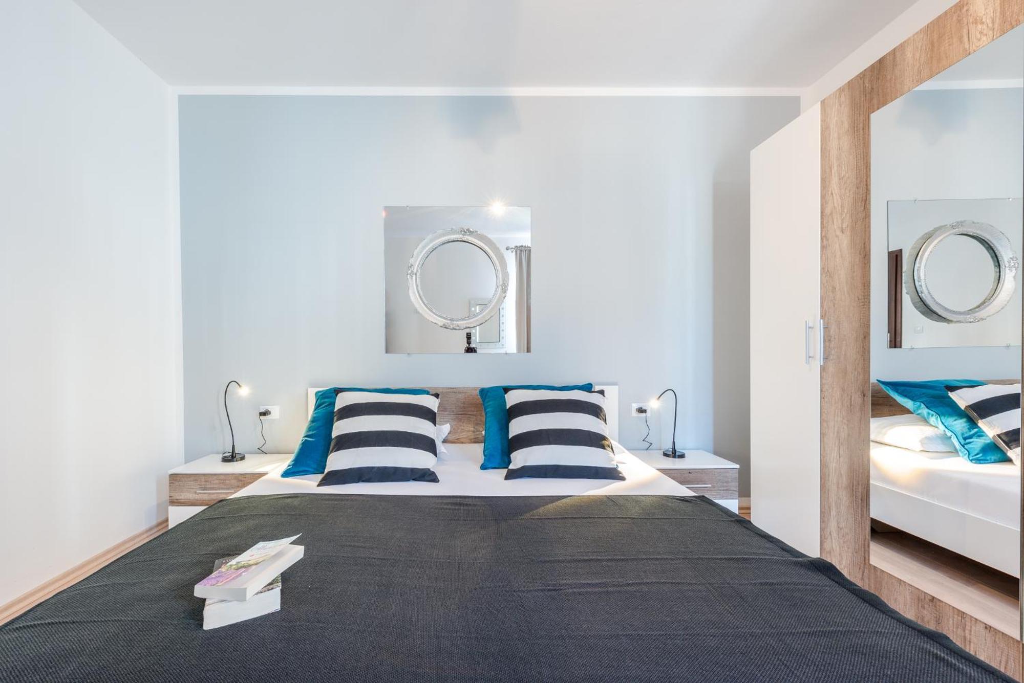 Apartments Villa Made 4U Млини Стая снимка