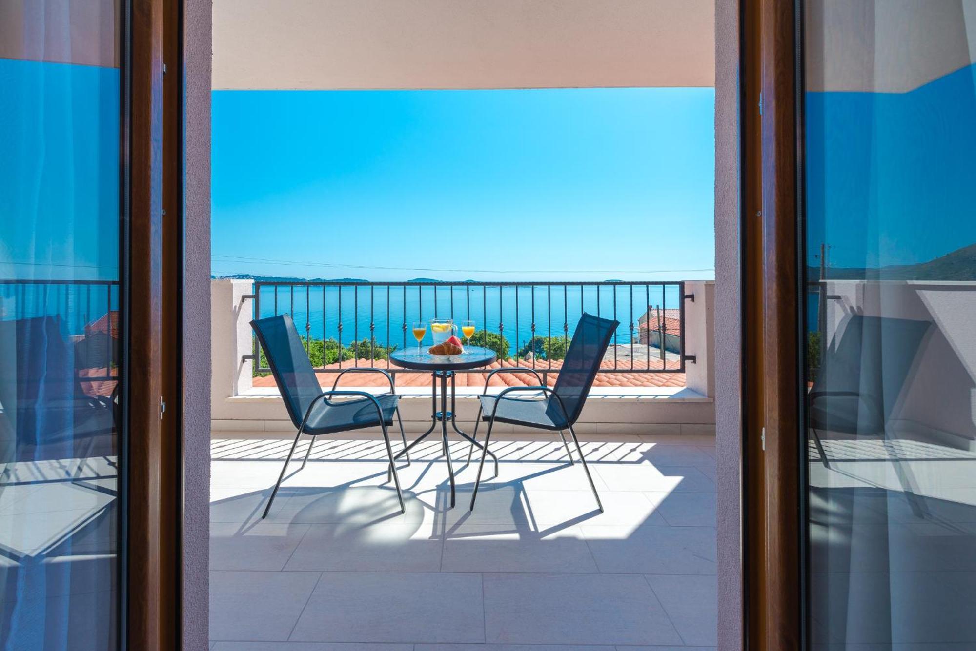 Apartments Villa Made 4U Млини Стая снимка