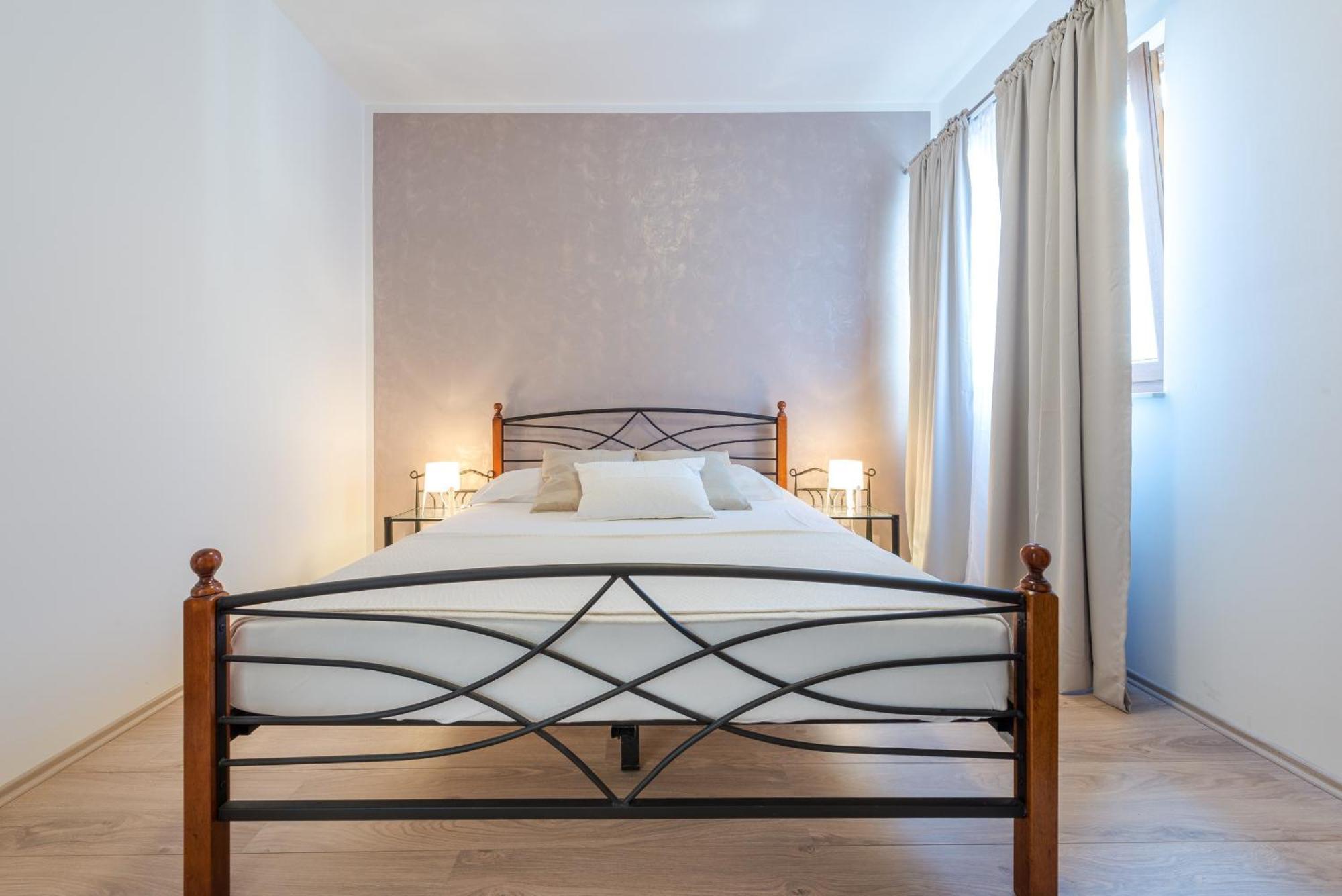 Apartments Villa Made 4U Млини Стая снимка