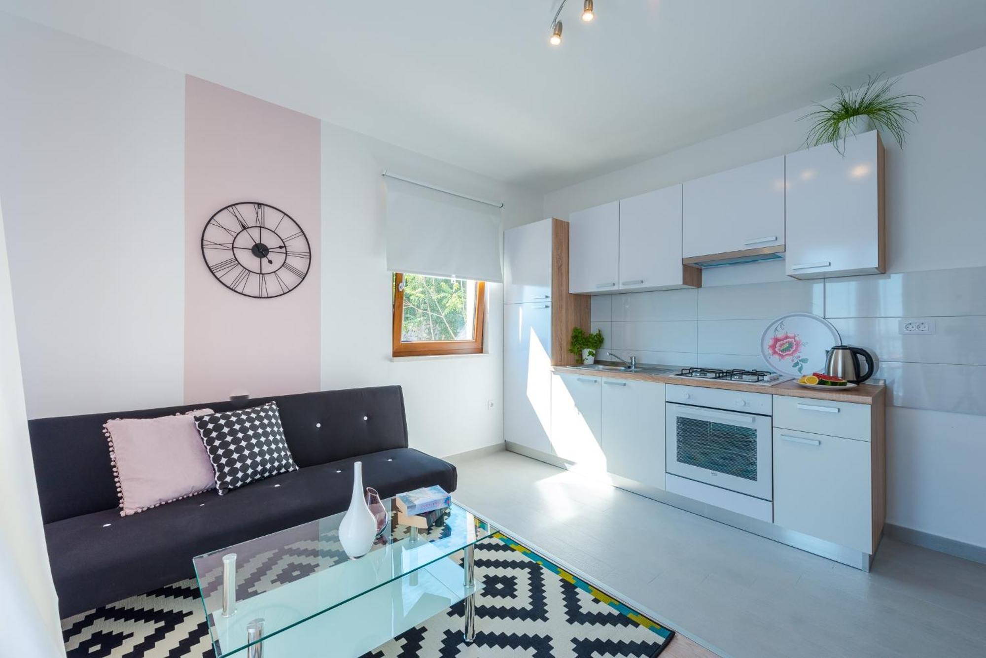 Apartments Villa Made 4U Млини Стая снимка